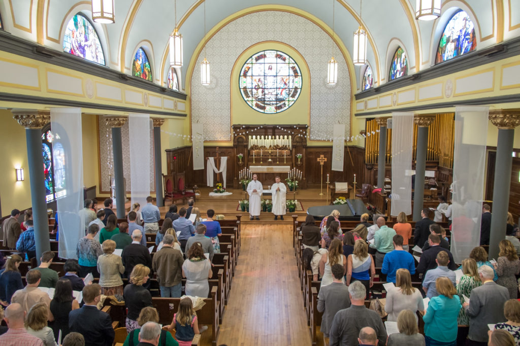 Worship service at Wicker Park Lutheran Church. 10am on Sundays.